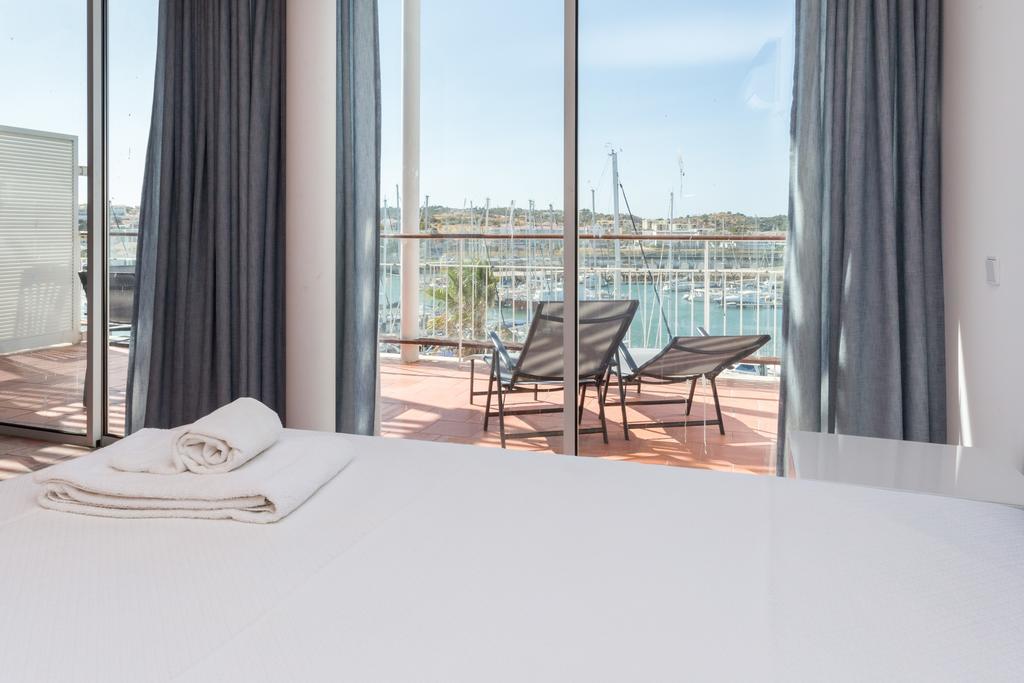 The Captain´s Nest Apartment Лагос Екстериор снимка